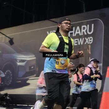 Runner Photo 7092862