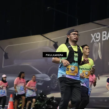 Runner Photo 7092864