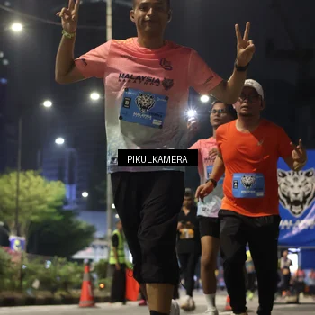 Runner Photo 7092869