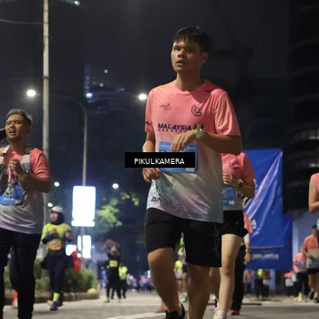 Runner Photo 7092886