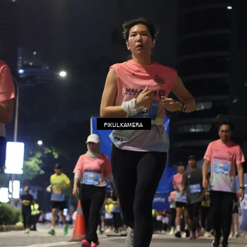 Runner Photo 7092890