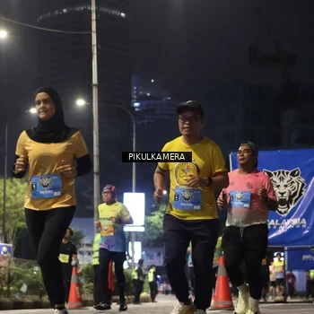 Runner Photo 7092896
