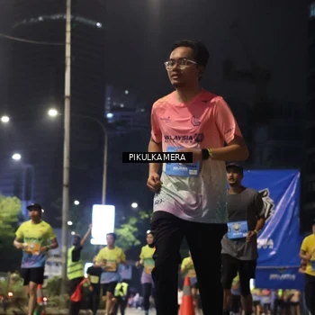 Runner Photo 7092897