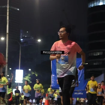 Runner Photo 7092899