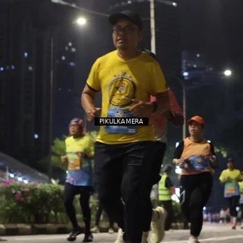 Runner Photo 7092903