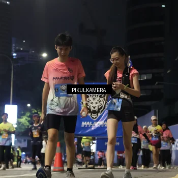 Runner Photo 7092909