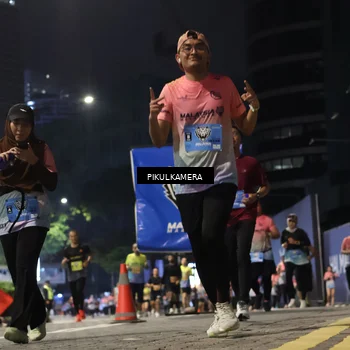 Runner Photo 7092931