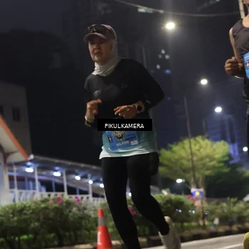 Runner Photo 7092942