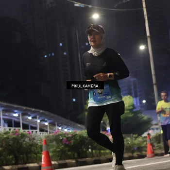 Runner Photo 7092943