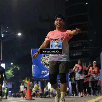 Runner Photo 7092946