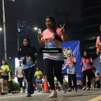 Runner Photo 7092951