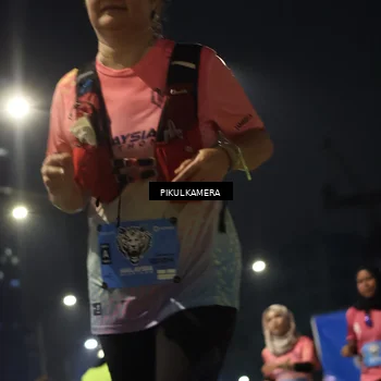 Runner Photo 7092957