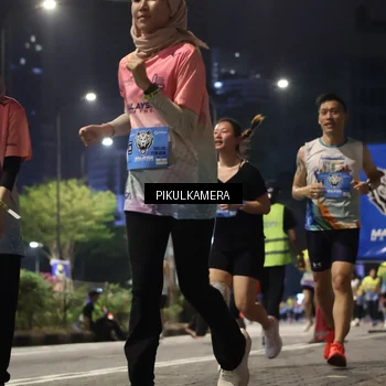 Runner Photo 7092959