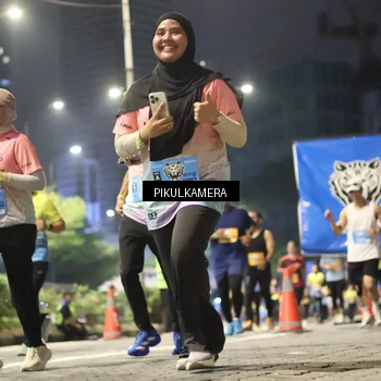 Runner Photo 7092969