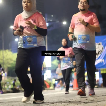 Runner Photo 7092984