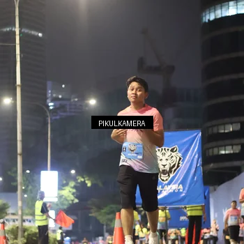 Runner Photo 7092991