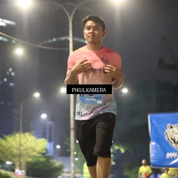 Runner Photo 7092999