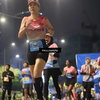 Runner Photo 7093017
