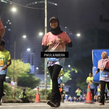 Runner Photo 7093022