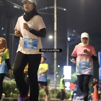 Runner Photo 7093047