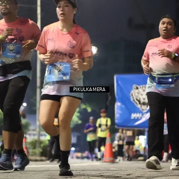 Runner Photo 7093049