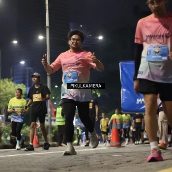 Runner Photo 7093093