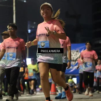 Runner Photo 7093116