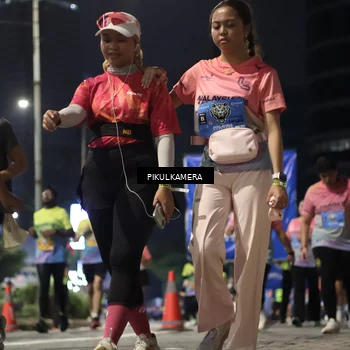 Runner Photo 7093145