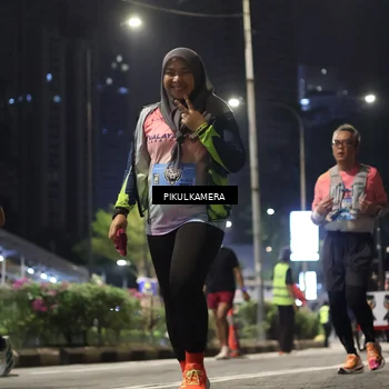 Runner Photo 7093160