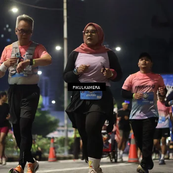 Runner Photo 7093166