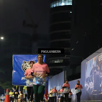 Runner Photo 7093175