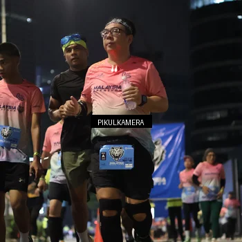 Runner Photo 7093178