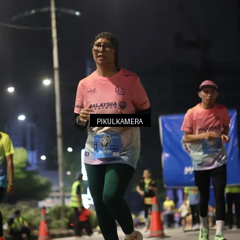 Runner Photo 7093181