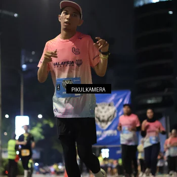 Runner Photo 7093182