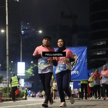 Runner Photo 7093184
