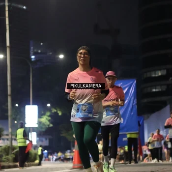 Runner Photo 7093206