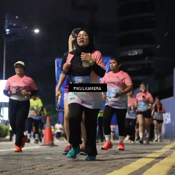 Runner Photo 7093220