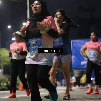 Runner Photo 7093228