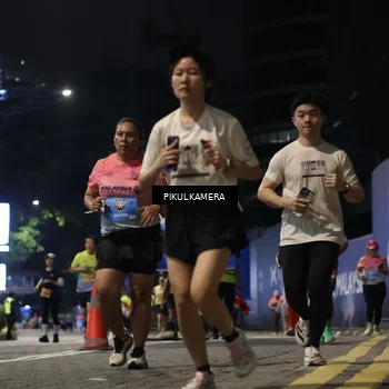 Runner Photo 7093238