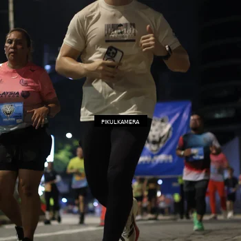 Runner Photo 7093242