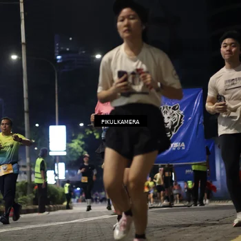 Runner Photo 7093245