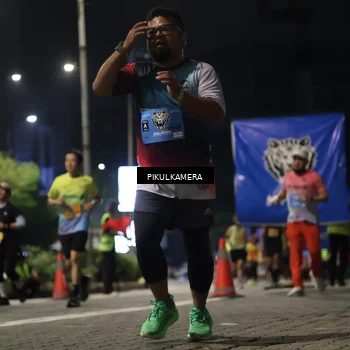Runner Photo 7093251