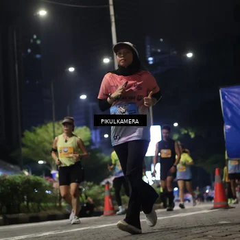 Runner Photo 7093255