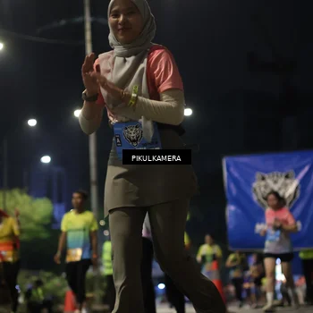 Runner Photo 7093272