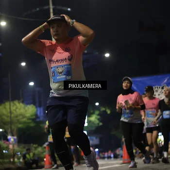 Runner Photo 7093284