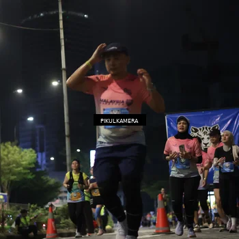 Runner Photo 7093287