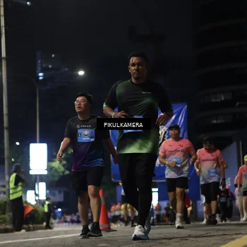 Runner Photo 7093300