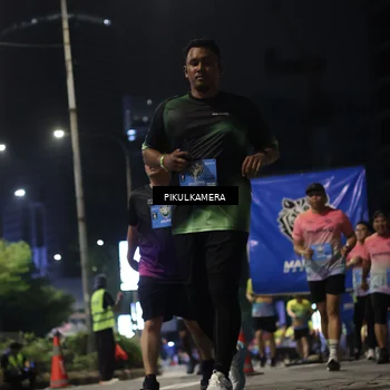 Runner Photo 7093304