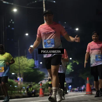 Runner Photo 7093307