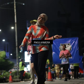 Runner Photo 7093315